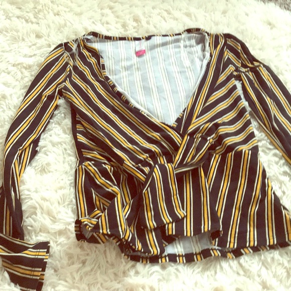 💕No Boundaries Blouse💕 - Picture 1 of 2